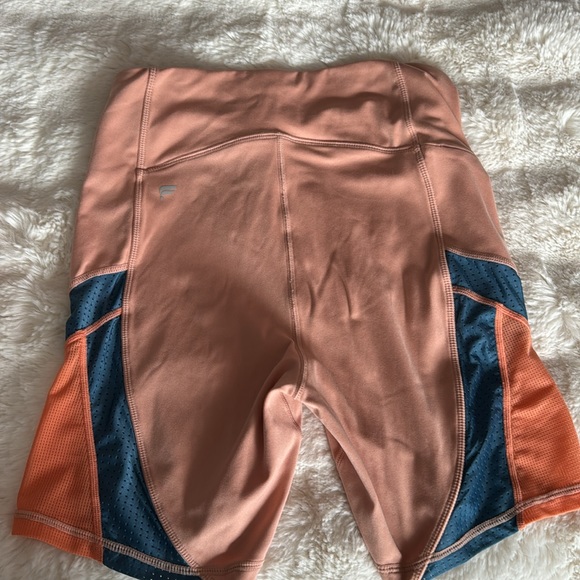 Fabletics Biker Short & Sports Bra Set - Picture 7 of 7